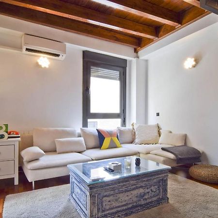 Delagua Apartments Rastro-Parking Gratuito Мадрид Екстериор снимка